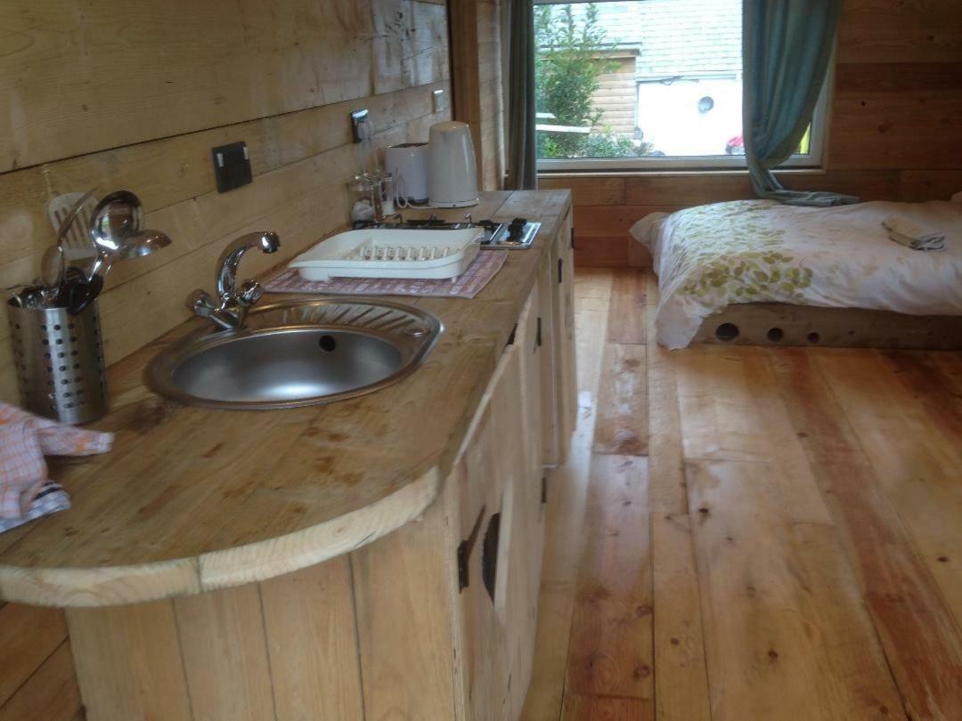 Apartament Hygge Hut Pembroke Zewnętrze zdjęcie